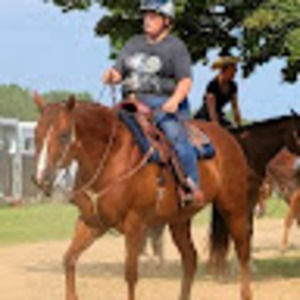 Meet your Posher, Julie